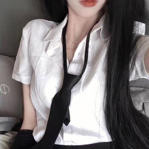 寒涛俪影